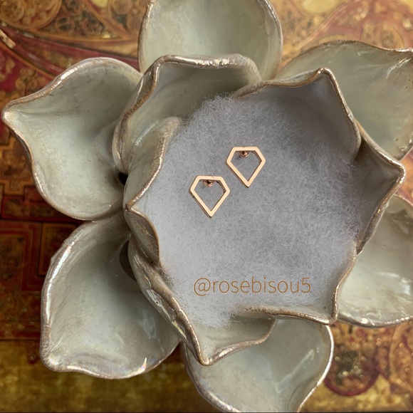 RoseBisou5 | 5PinkKisses Jewelry - 💎🆕Geometric Diamond Rose Gold Heart Studs